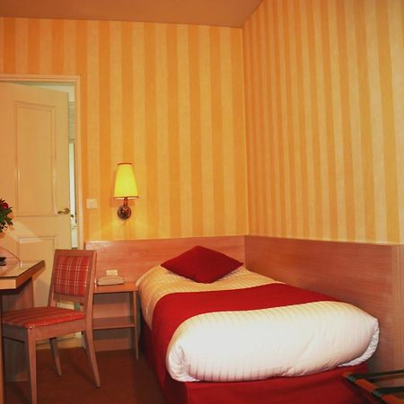 Hotel Delambre Paris Ngoại thất bức ảnh